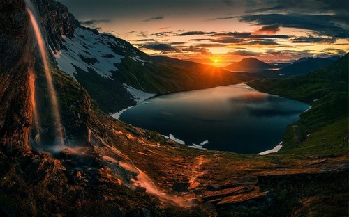 Computer Desktop Wallpapers Collection. www.cwer.ru